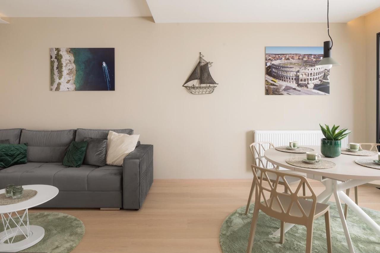 Luxury Apartment Bianco Пула Екстер'єр фото